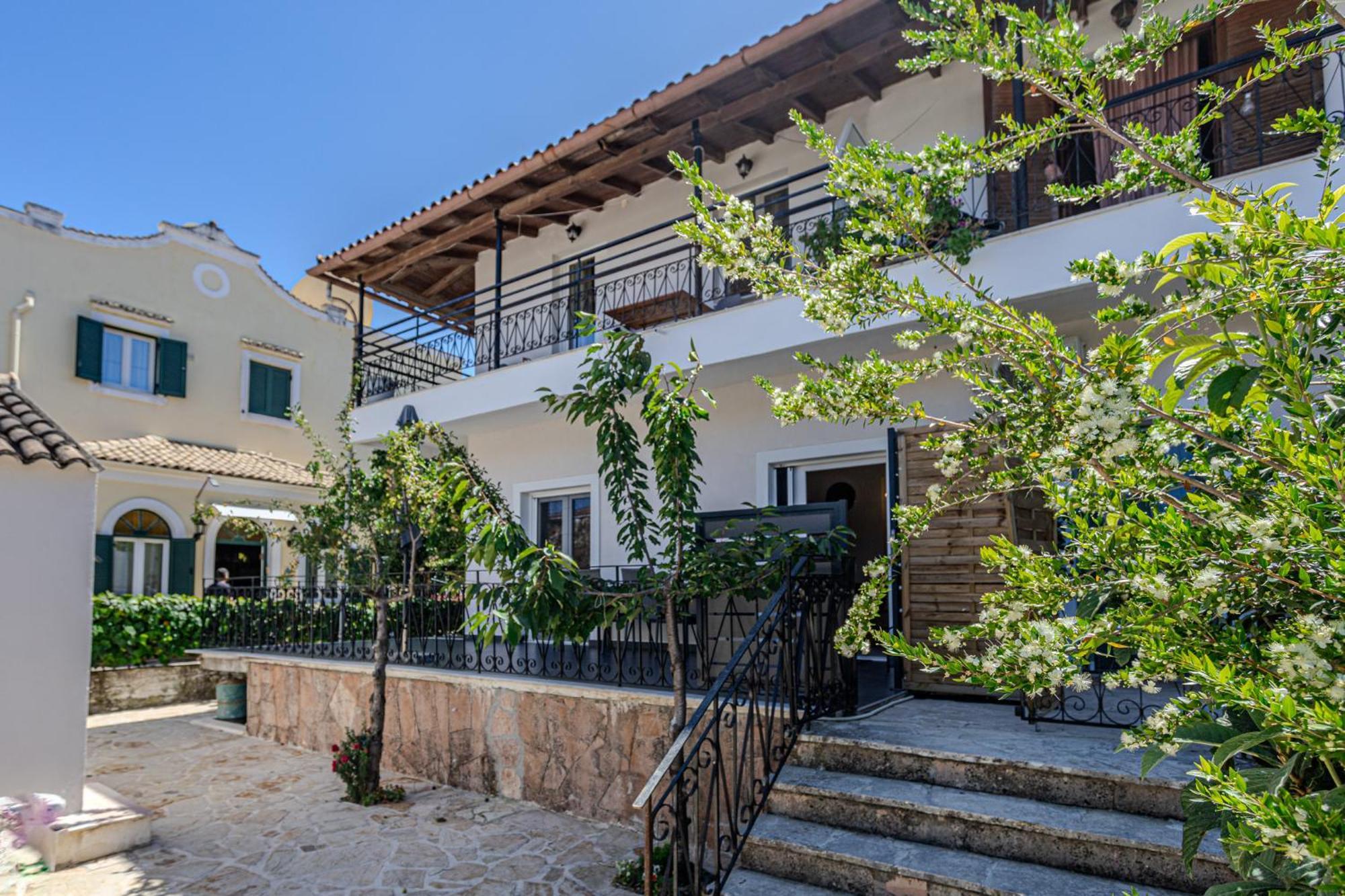 Rodakinia Kassiopi Apartment ภายนอก รูปภาพ